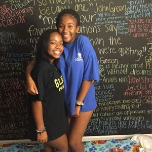 Meet your Posher, Monet